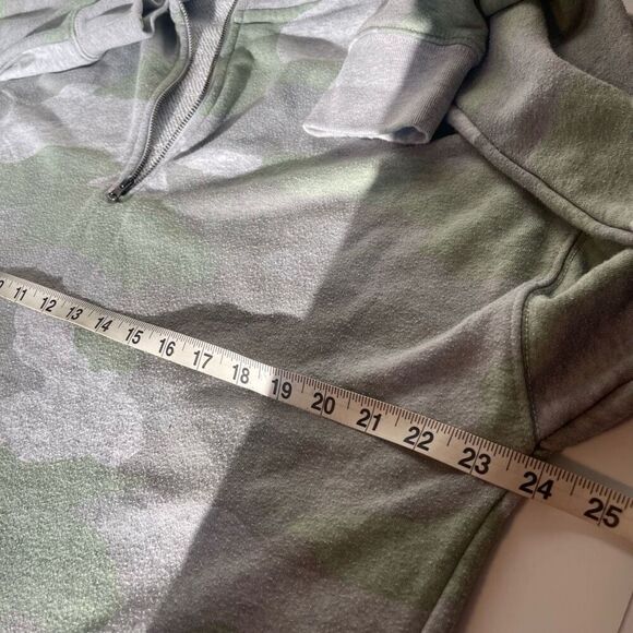 Aerie Oversized Camo Quarter Zip Raw Hem Sweatshirt Size Small - Picture 7 of 8